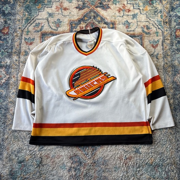 CCM Other - Vintage NHL Vancouver Canucks Skate Logo THRASHED Hockey Jersey Size XL